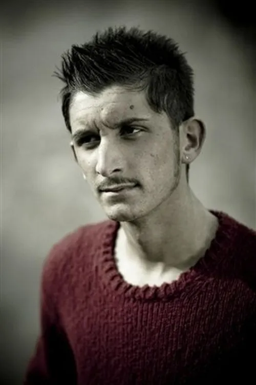 Raffaele Vassallo interpretando a Ricky