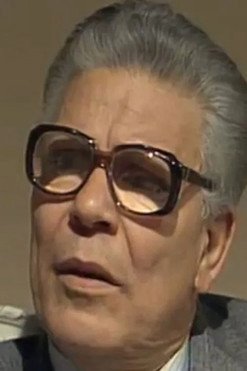 Foto de perfil del actor رأفت فهيم en el reparto