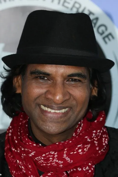 Hafed Benotman ha trabajado con Raghunath Manet en 1 ocasiones