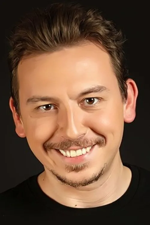 Ragıp Gülen interpretando a 