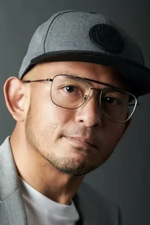 Mike Wiluan ha trabajado con Raihan Halim en 1 ocasiones