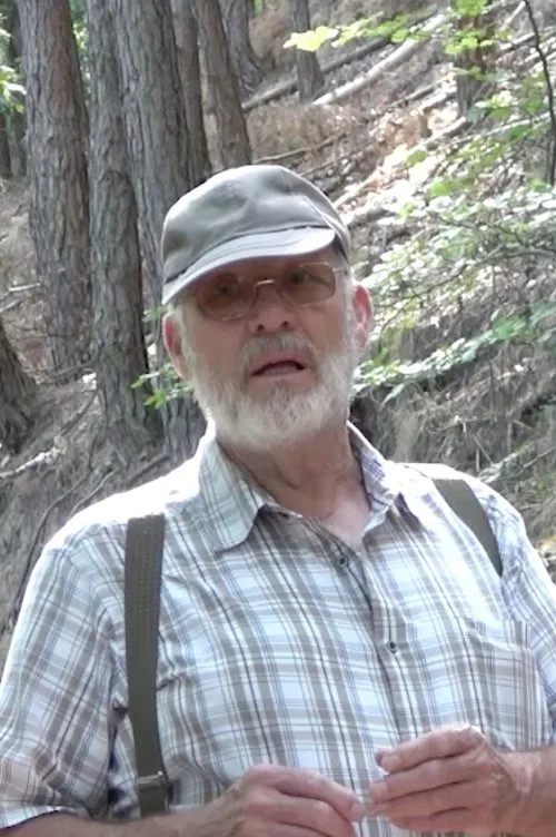 Rainer Hanewald interpretando a Self