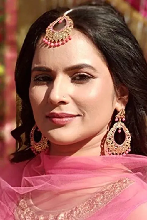 Raj Dhaliwal interpretando a