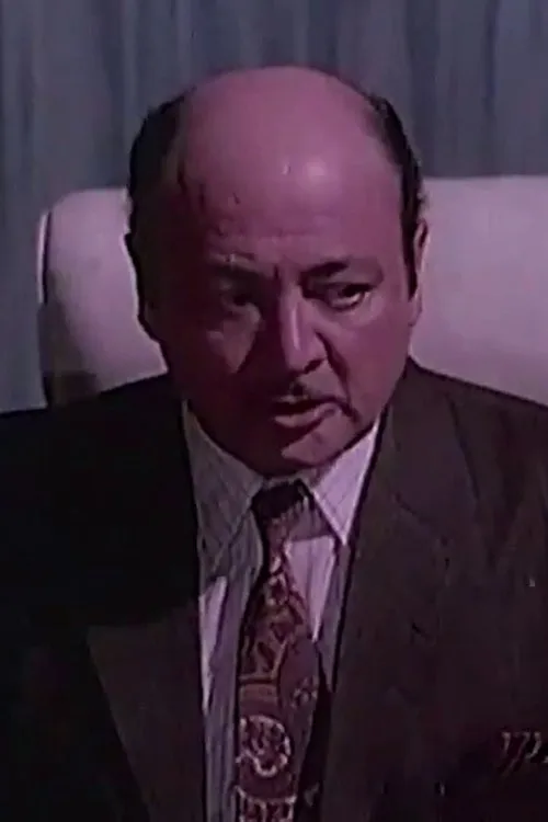 Rajan Haksar interpretando a Singh