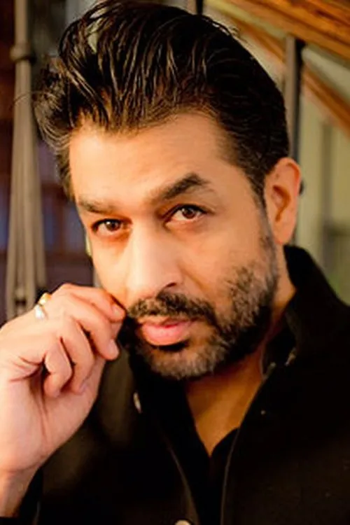 Sujan Lokesh ha trabajado con Rajat Bedi en 1 ocasiones