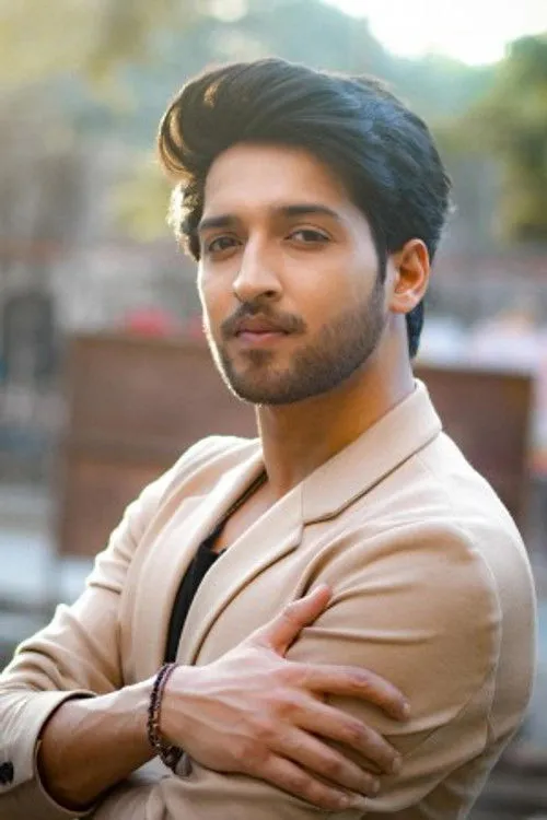 Rajat Verma — personaje: Sandy