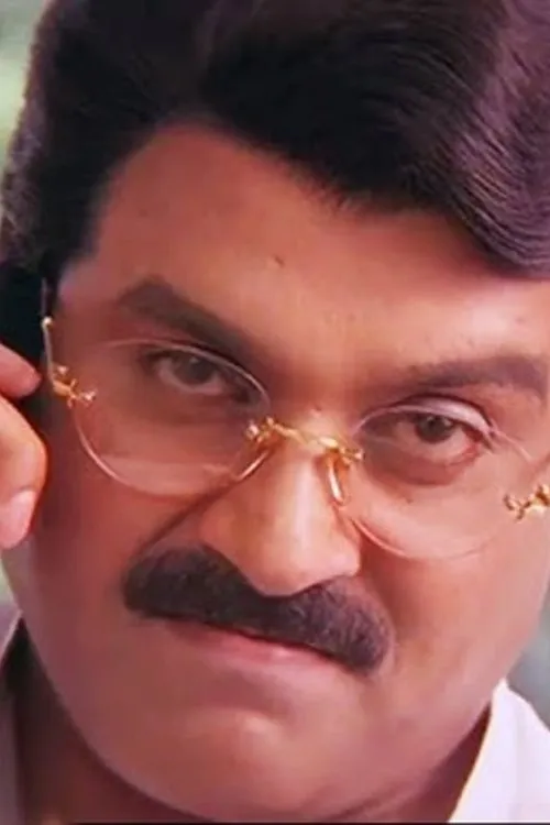 Rajeev interpretando a Geetha's Husband