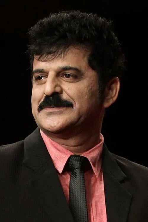Foto de perfil del actor Rajesh Khattar en el reparto