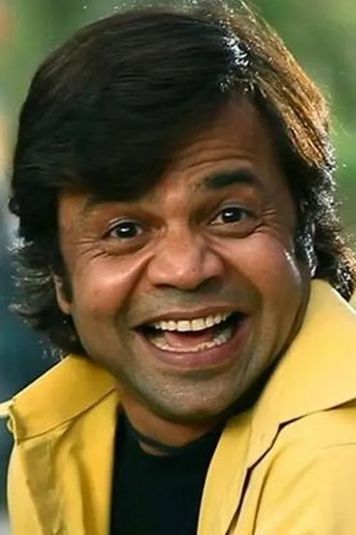 Rajpal Yadav interpretando a Dagdu
