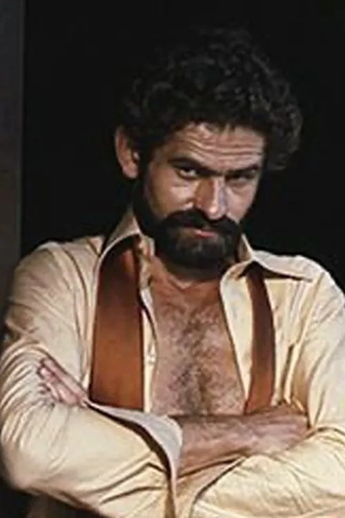 Jake Tanner ha trabajado con Ralph Whitaker en 1 ocasiones