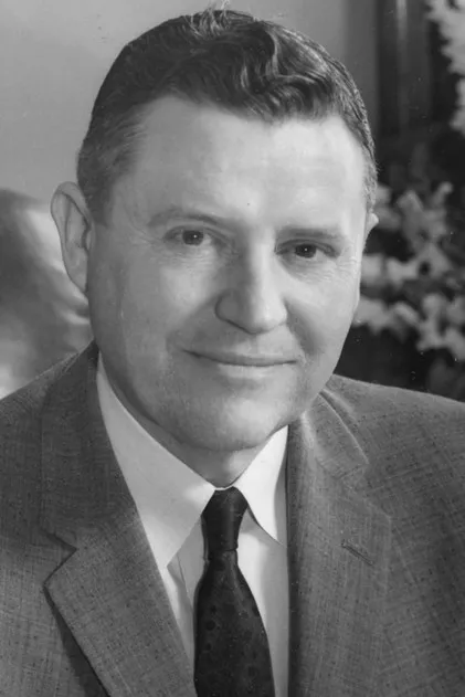 Jesse E. Curry ha trabajado con Ralph Yarborough en 1 ocasiones