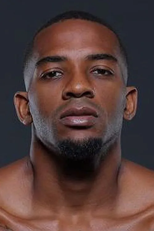 Raphael Akpejiori ha trabajado con Rance Ward en 1 ocasiones