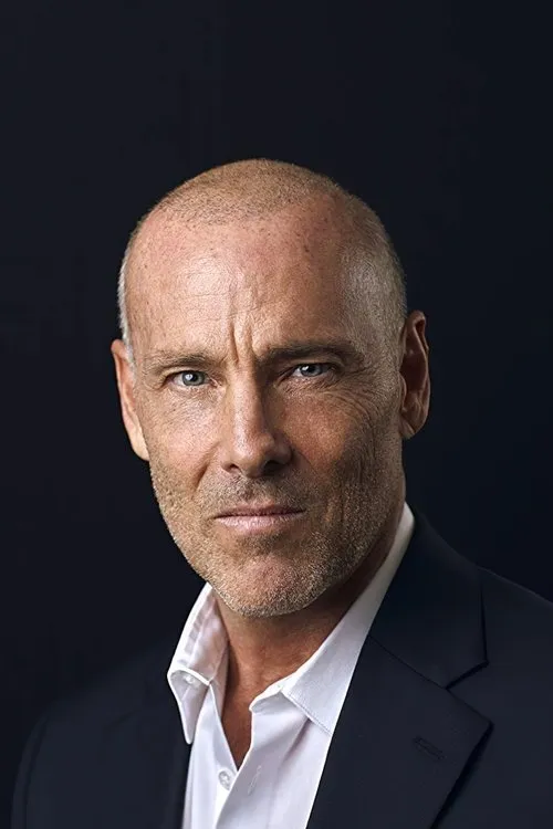 Jacob Latimore ha trabajado con Randy Irwin en 1 ocasiones