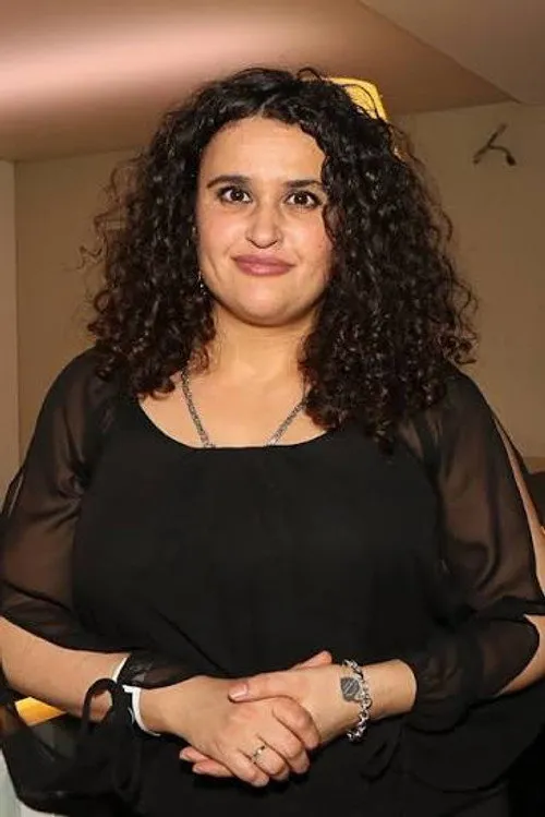 Rania Gaaloul interpretando a Ines Saloua