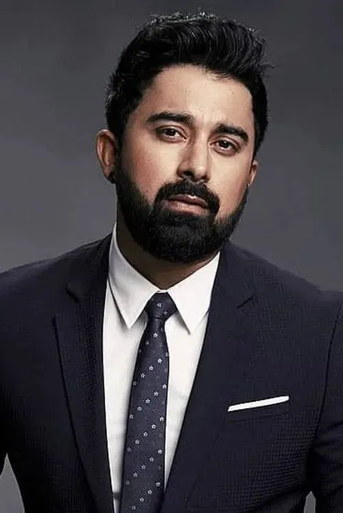 Rannvijay Singha interpretando a Heera Singh