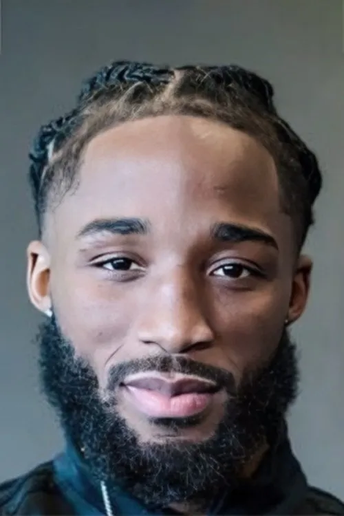 Raphael Igbokwe interpretando a Self