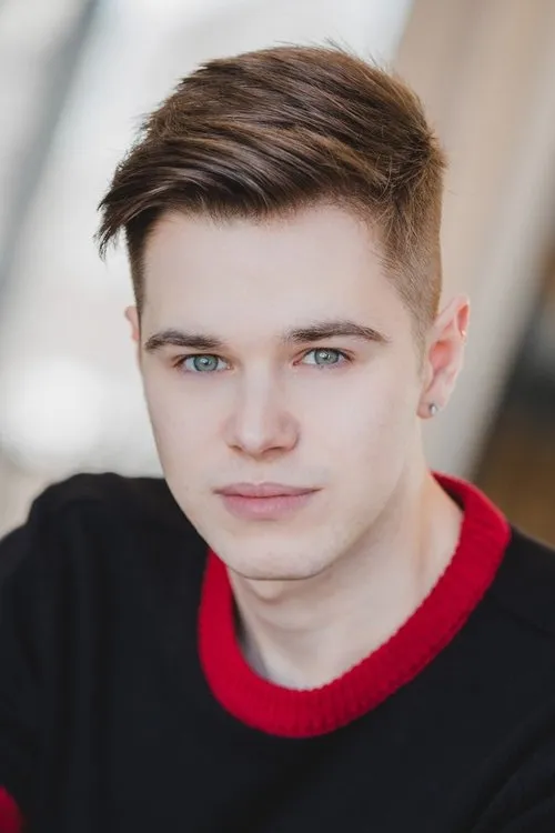 Raphaël Roberge en su biografía y filmografía