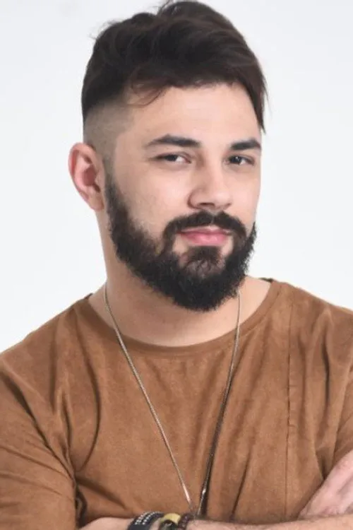 Foto de perfil del actor Raphael Rossatto en el reparto