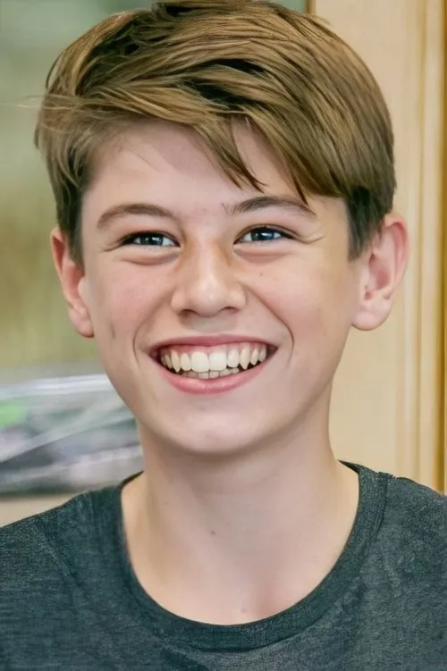 Rasmus Baltzersen — personaje: Liam