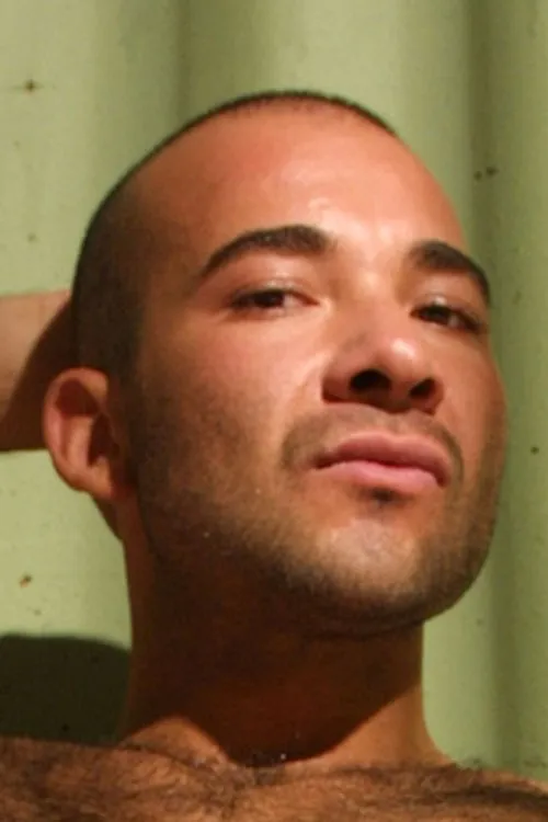 Jake Marshall ha trabajado con Raul Tasco en 3 ocasiones