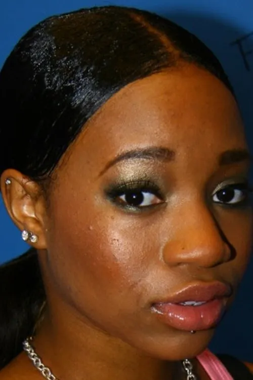 Raven Sky en su biografía y filmografía