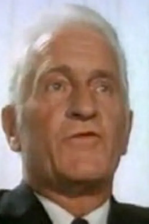 Raymond Pierson en su biografía y filmografía