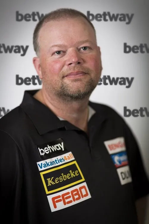 Martin Fitzmaurice ha trabajado con Raymond van Barneveld en 2 ocasiones