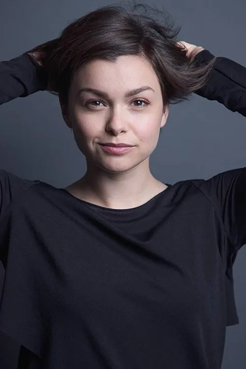 Sophie Dalah ha trabajado con Reba Buhr en 1 ocasiones