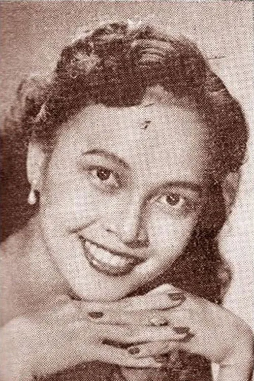 Rebecca Del Rio interpretando a