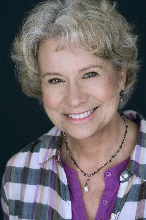 Reedy Gibbs interpretando a Carol