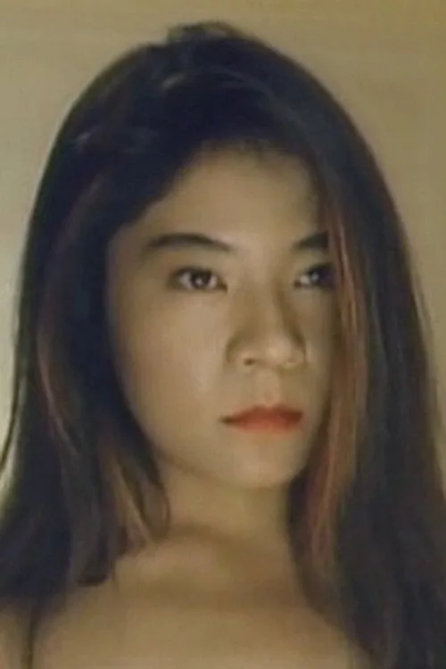 Rei Takagi interpretando a Michiyo