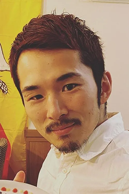 Reiya Abe interpretando a Self