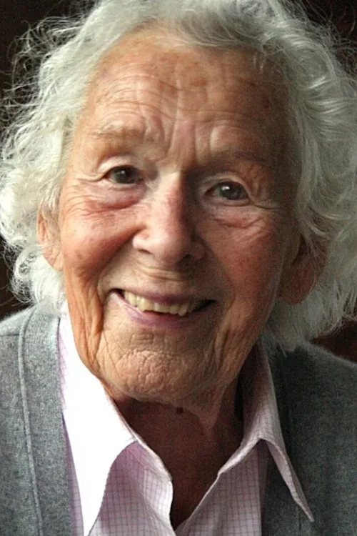 Renate Delfs interpretando a Oma Strumpf