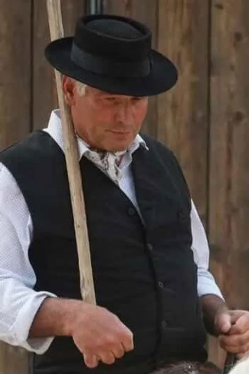 Renaud Vinuesa interpretando a Renaud