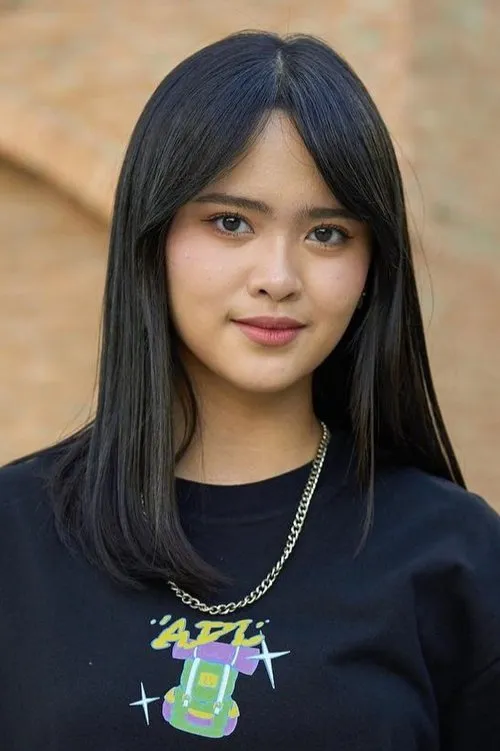 Yasmine Mahya ha trabajado con Reva Fidela en 1 ocasiones