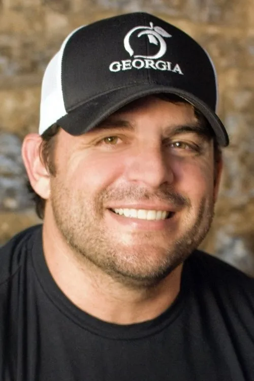 Foto de perfil del actor Rhett Akins en el reparto