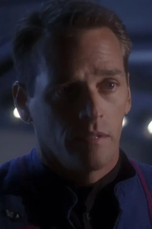 Richard Anthony Crenna interpretando a Kevin