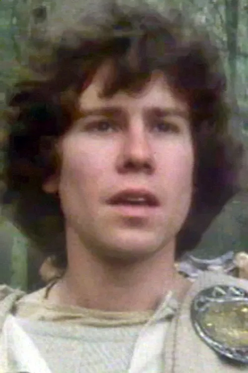 Richard Austin interpretando a Timothy Granger