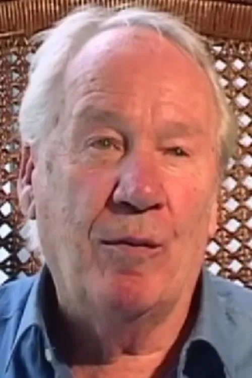 Richard Balducci interpretando a Self