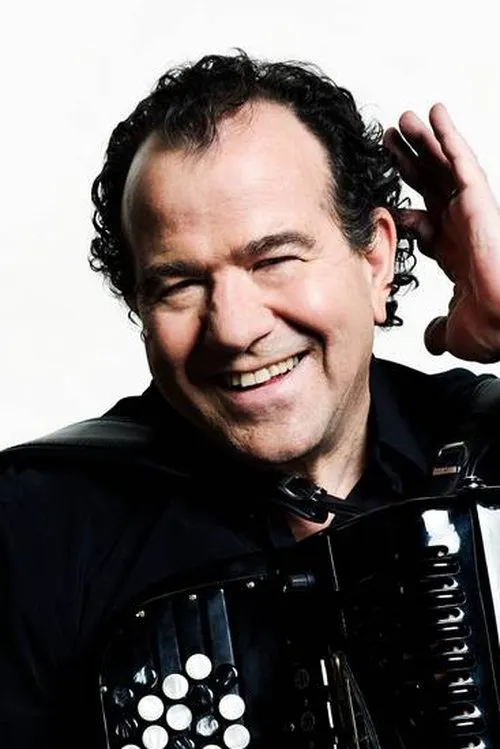 Dave Douglas ha trabajado con Richard Galliano en 1 ocasiones