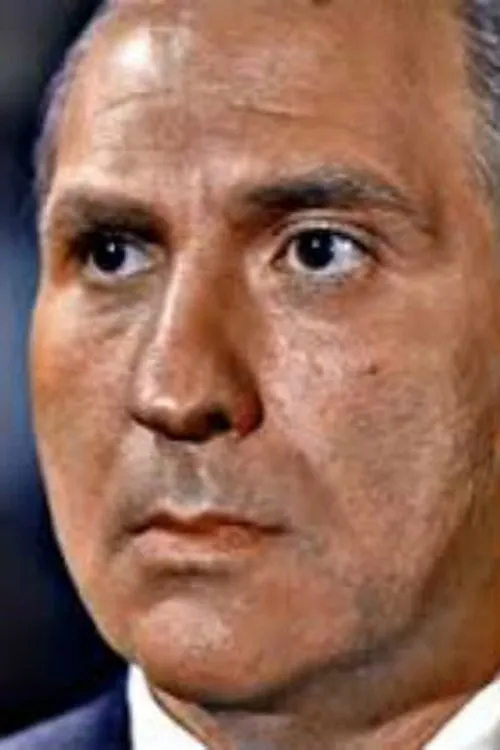 Joyce Mackenzie ha trabajado con Richard Karlan en 3 ocasiones