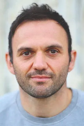 Jade Croot ha trabajado con Richard Shackley en 1 ocasiones