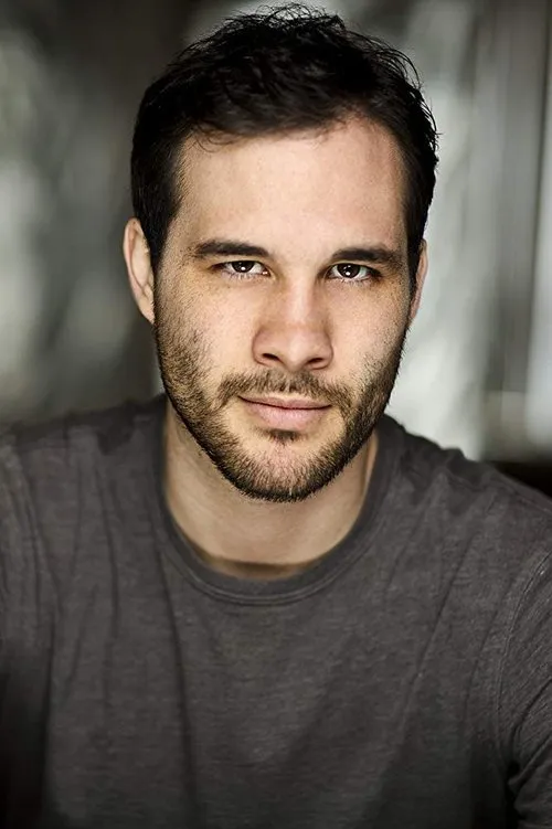 Sarah Murphy-Dyson ha trabajado con Richard Veltri en 1 ocasiones