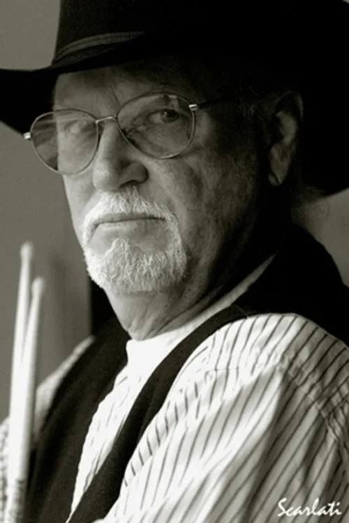 Richie Albright interpretando a Himself (drums)