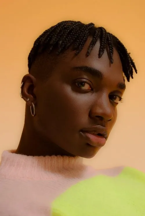 Avani ha trabajado con Rickey Thompson en 1 ocasiones