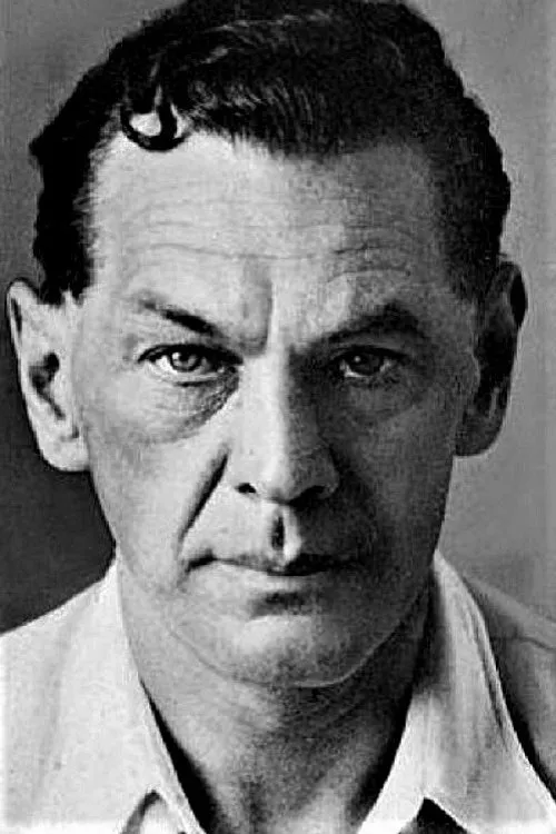 Рихард Зорге interpretando a Archive photos - archive footage