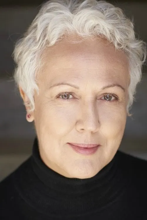 Erana James ha trabajado con Rima Te Wiata en 1 ocasiones