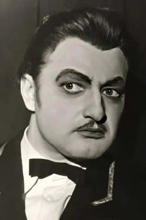 Rimgaudas Karvelis interpretando a Grisa