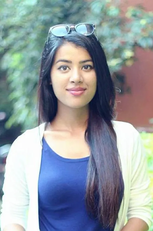 Prakriti Shrestha ha trabajado con Ristha Basnet en 1 ocasiones