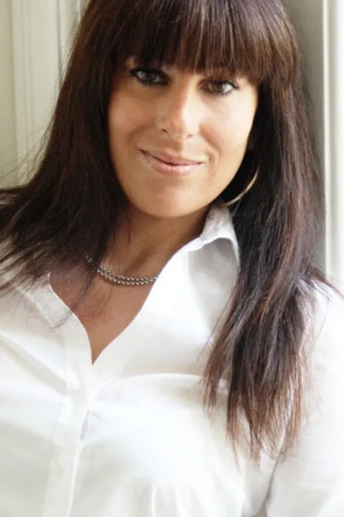 Rita Alagão interpretando a 